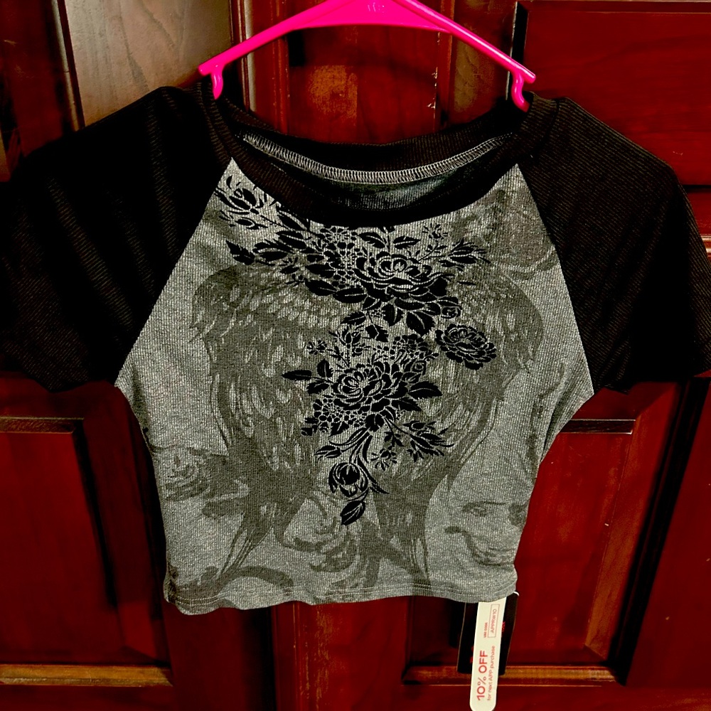 Gray & Black girls short sleeve shirt.